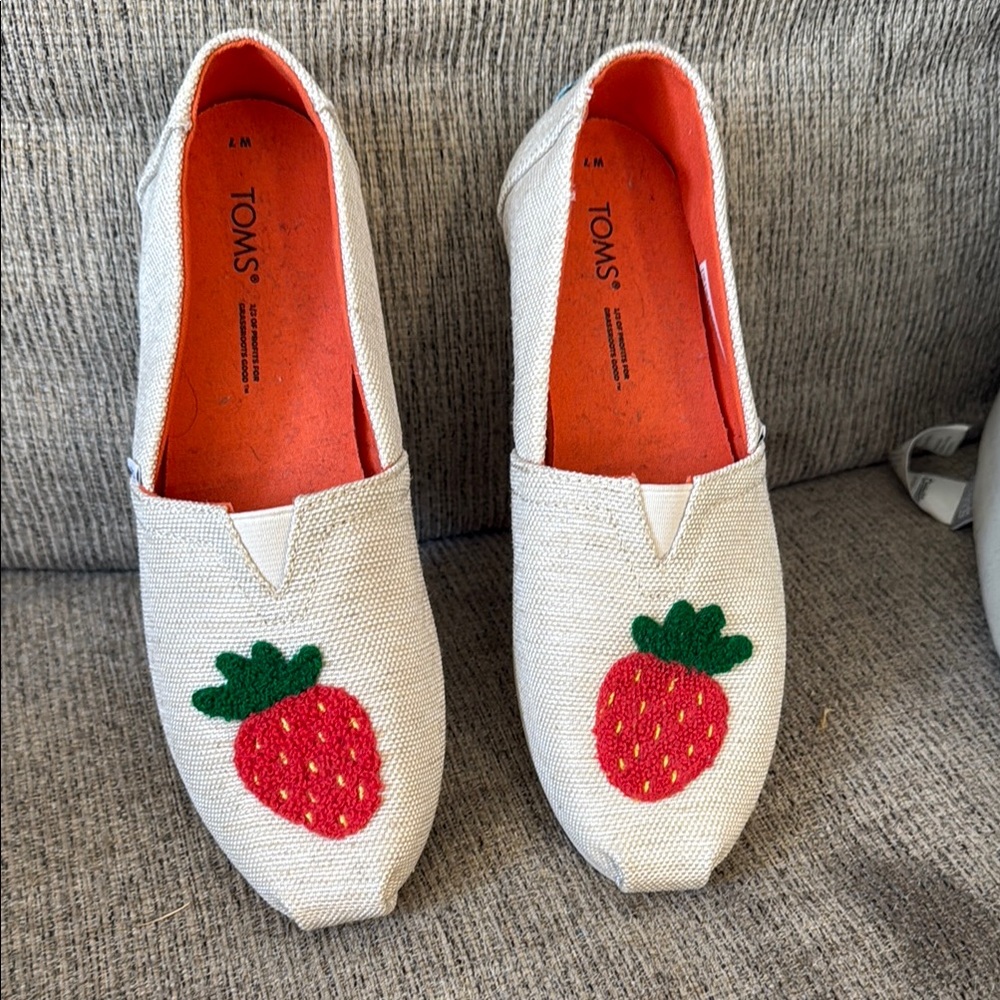 Toms Cream Canvas Slip-Ons with Strawberry Design